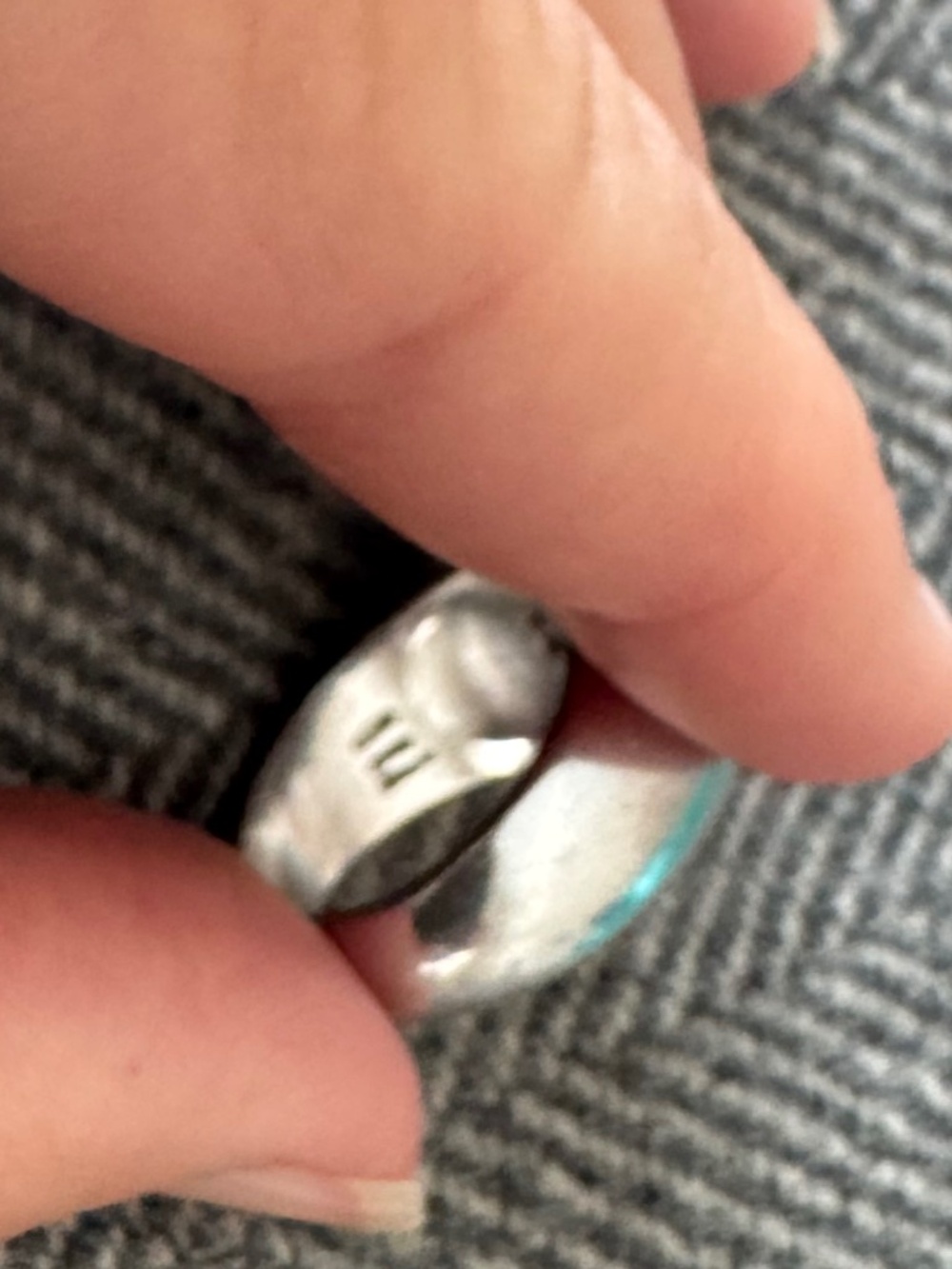 TIFFANY RING KNOCKOFF, PURCHASED IN ROME - Picture 12 of 15